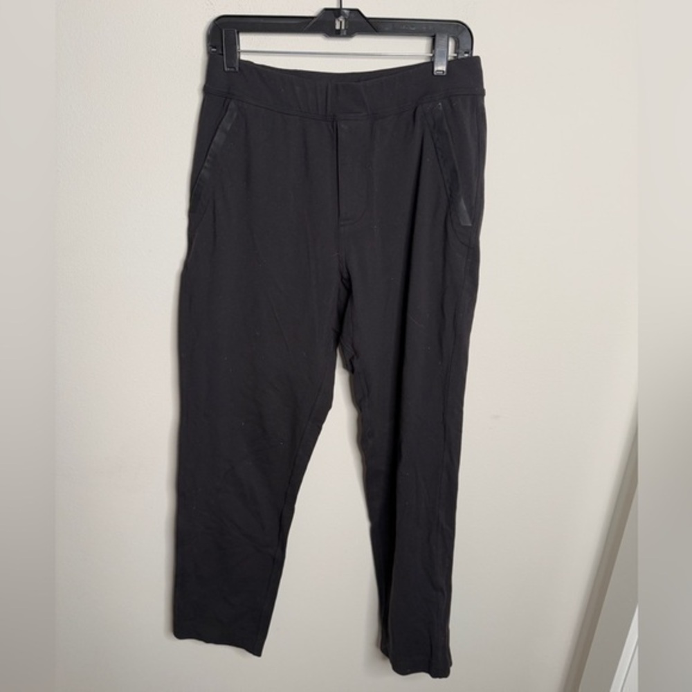 Lululemon Mens M Black Straight Leg Sweatpants Athletic Loungewear Pants